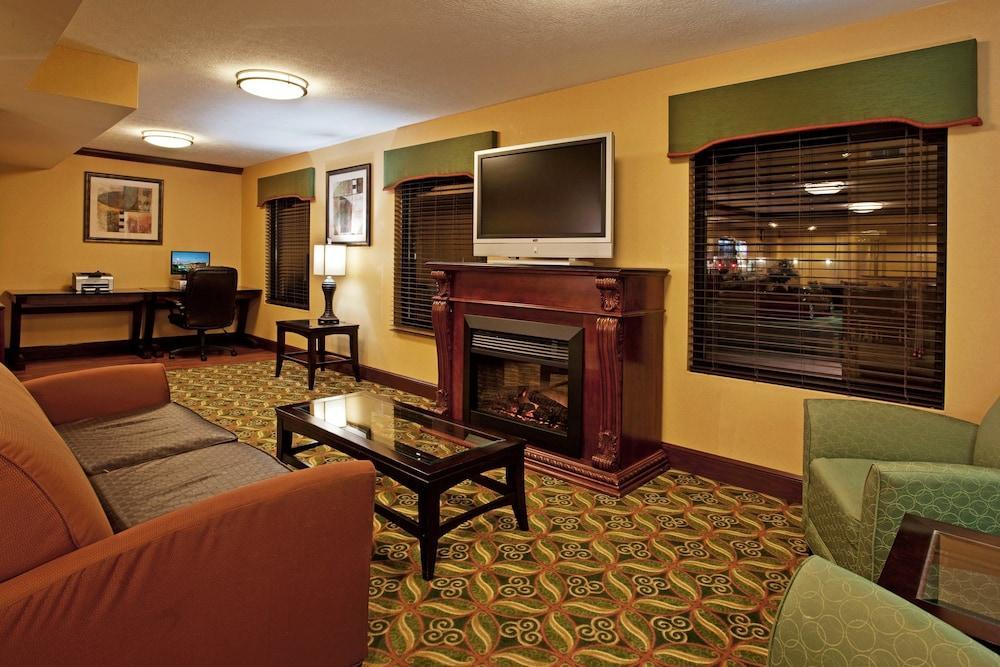 Holiday Inn Express London-I-70 By Ihg Екстер'єр фото