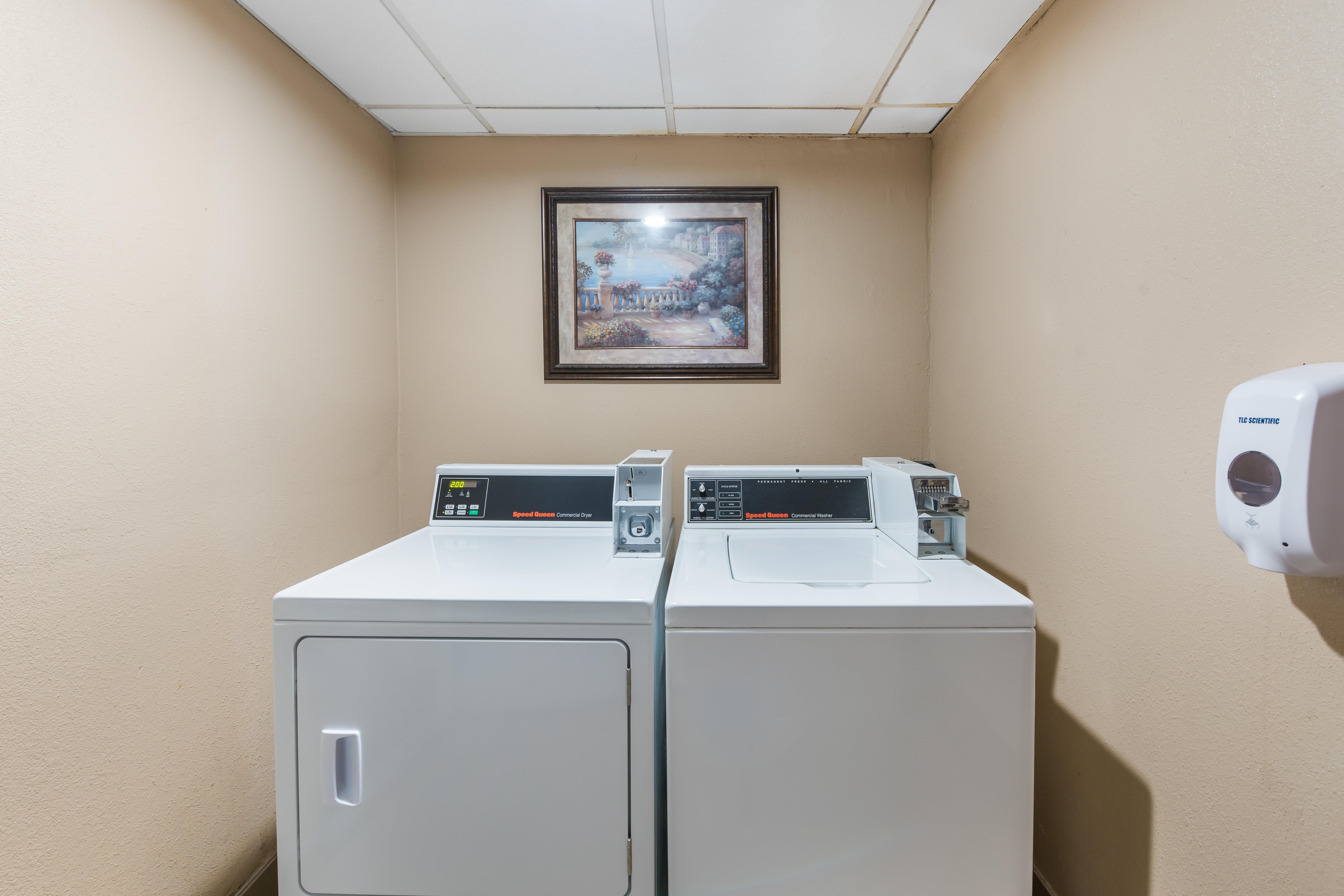 Holiday Inn Express London-I-70 By Ihg Екстер'єр фото