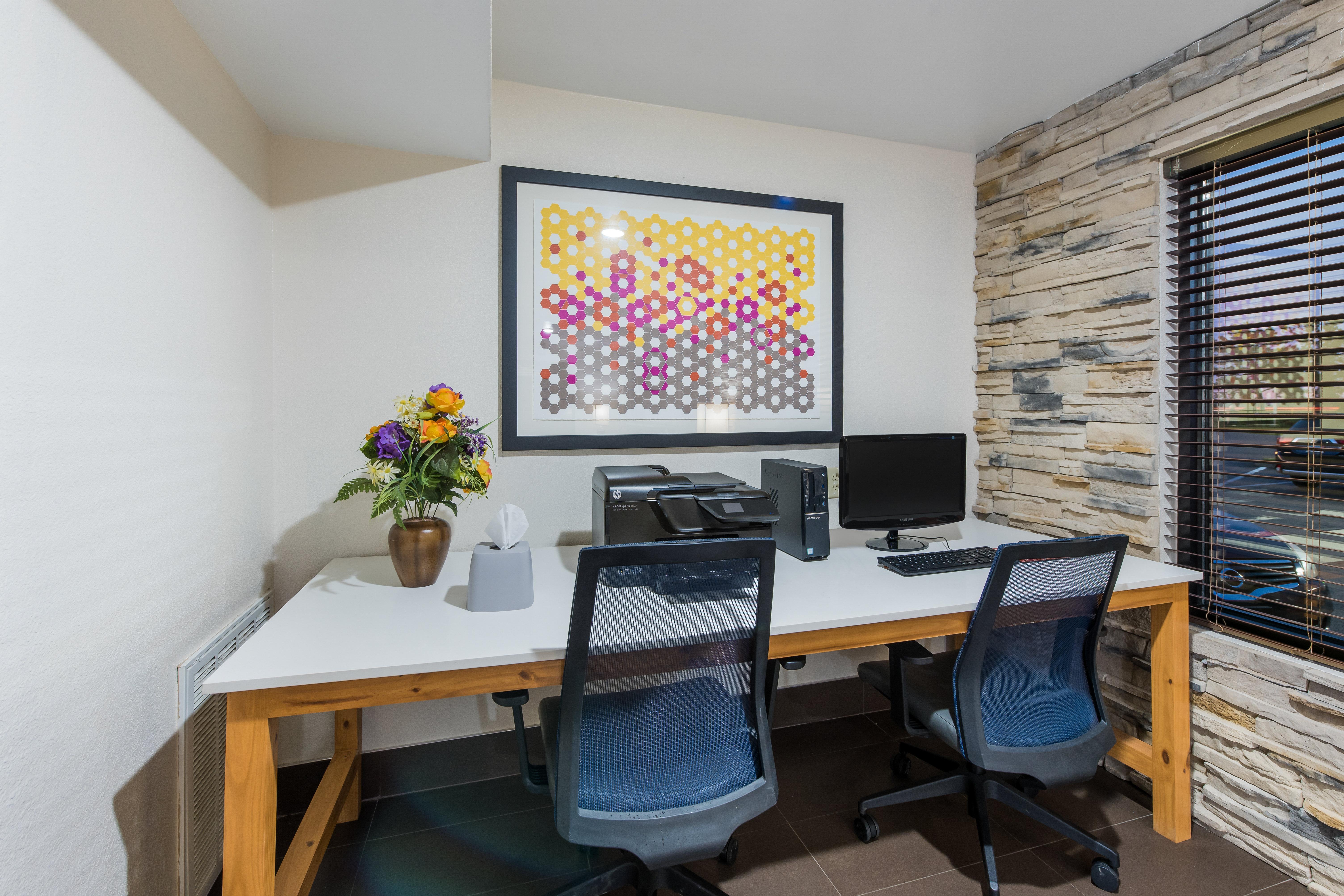 Holiday Inn Express London-I-70 By Ihg Екстер'єр фото
