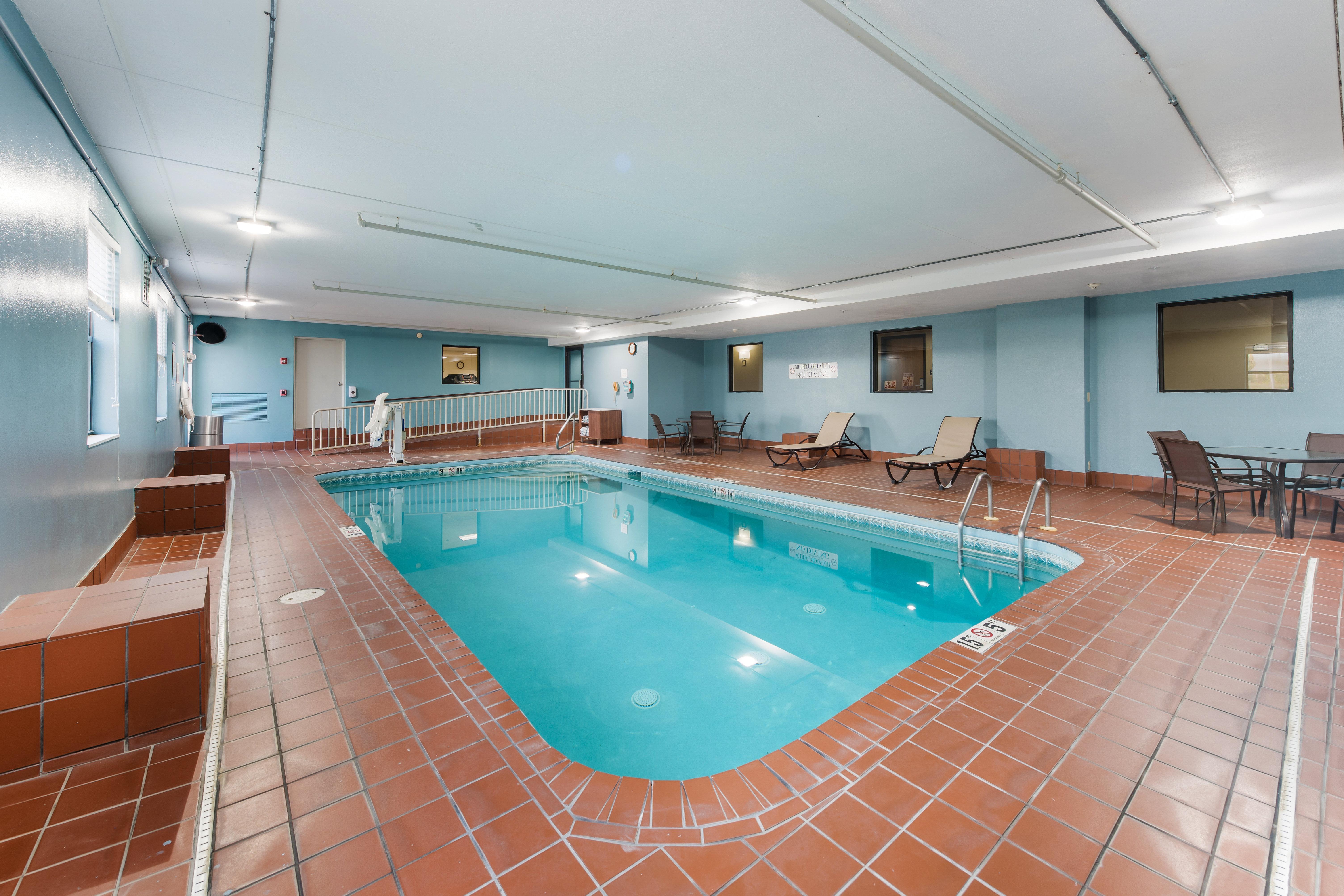 Holiday Inn Express London-I-70 By Ihg Екстер'єр фото